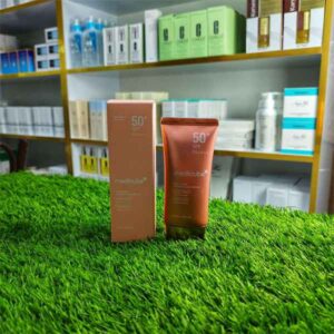 کرم ضدآفتاب کلاژن مدی کیوب سفت کننده و ضدچروک
