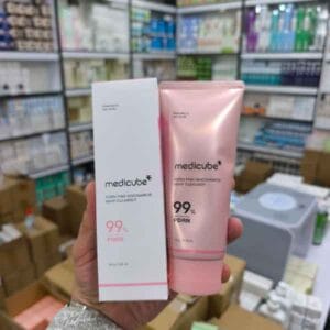 فوم پاک‌کننده نیاسینامید صورتی مدی کیوب سری PDRN